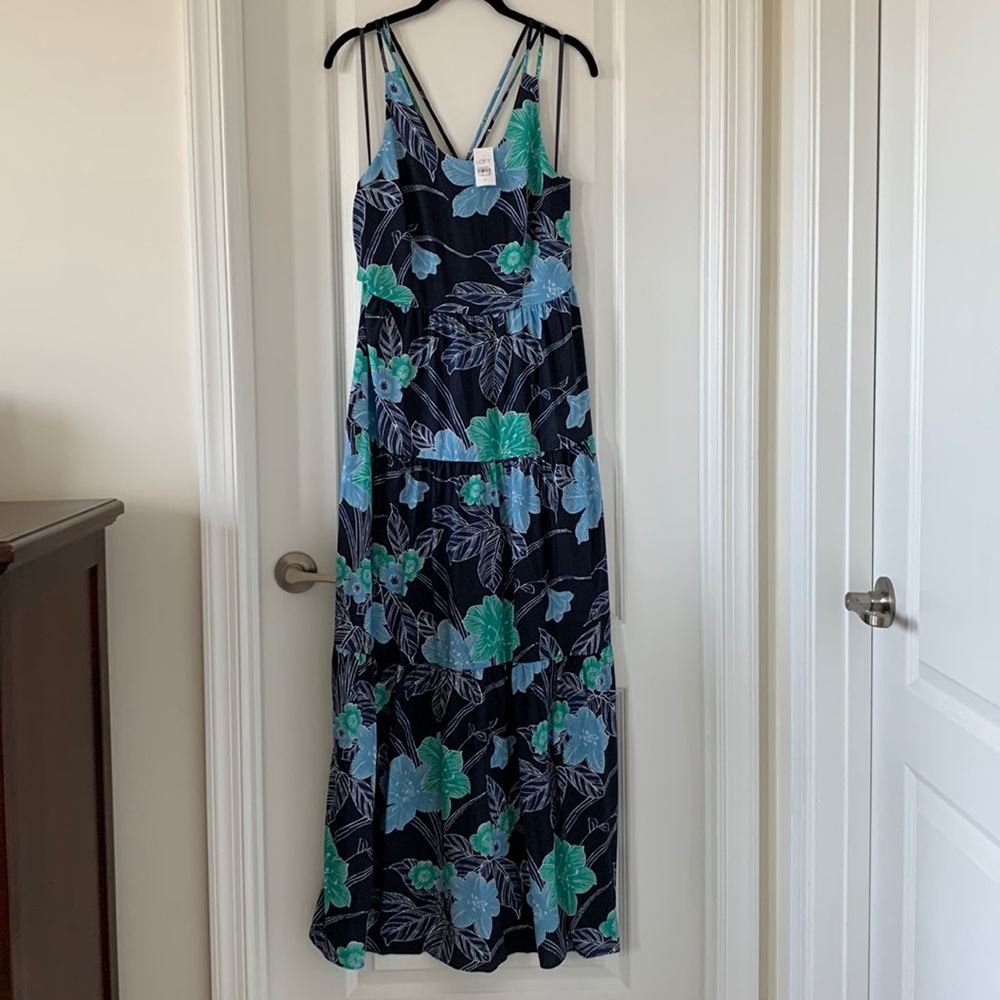 NWT LOFT Floral Print Crossback Straps Sleeveless Maxi Dress Size 6